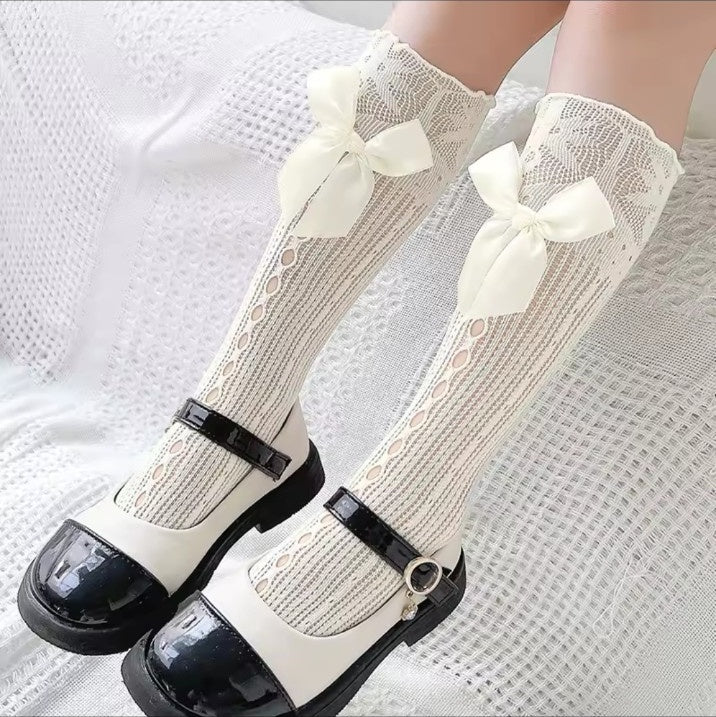 White Lolita knee high bow socks